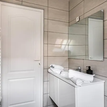 Grand Confort, Appartement Osny Exterior foto