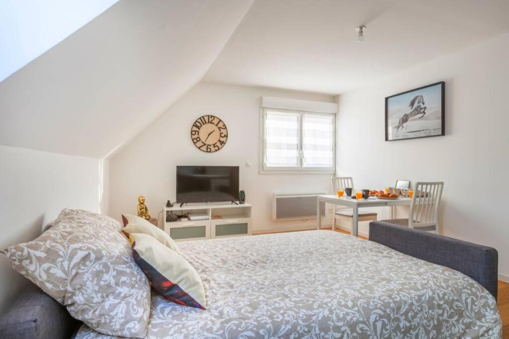 Grand Confort, Apartment Osny